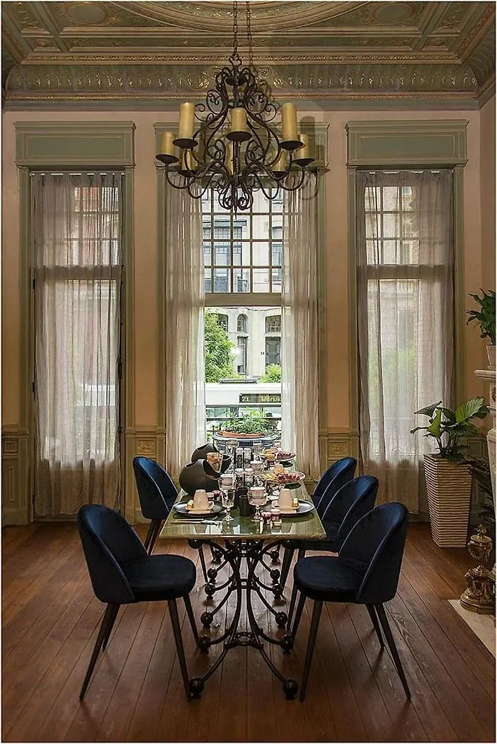 B&B Baron Osy Suite Third Street Antverpy