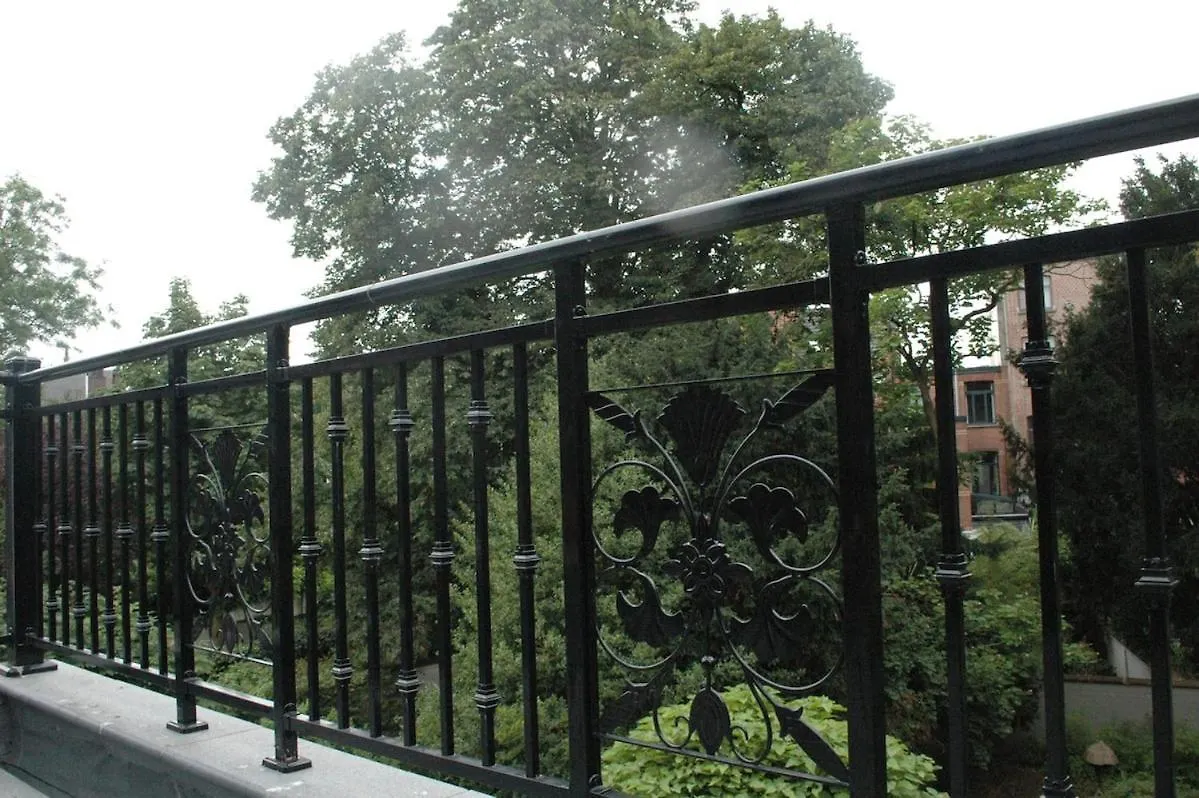 B&B Baron Osy Suite Third Street 0*, Antwerp